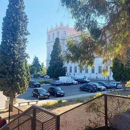 Almirante Apartment + Garden Apartment Lissabon